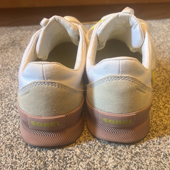 Sorel Women’s Out and About Sneakers in White and Tan - Picture 2 of 5